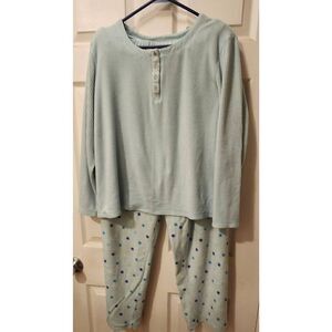 Croft & Barrow® Long Sleeve Pajama Top & Pajama Pants Sleep Set Size L